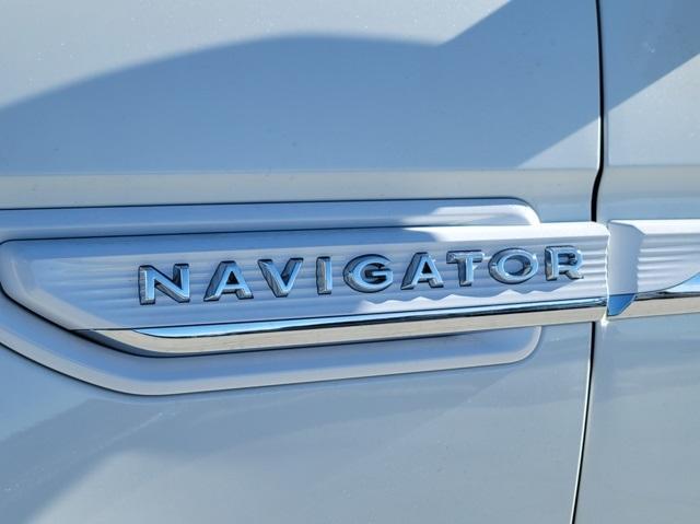 new 2024 Lincoln Navigator car, priced at $101,179