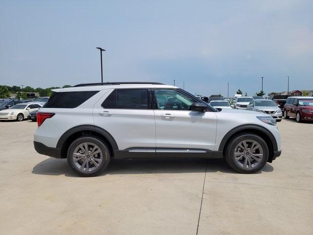 new 2025 Ford Explorer car, priced at $49,729