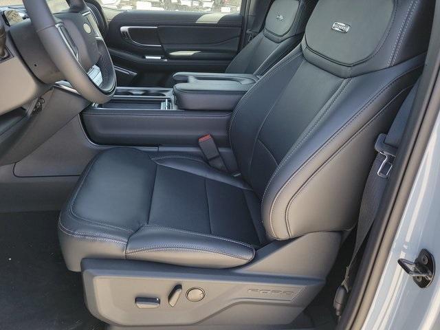 new 2025 Ford Expedition car, priced at $84,659