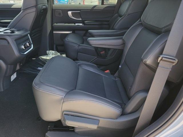new 2025 Ford Expedition car, priced at $84,659