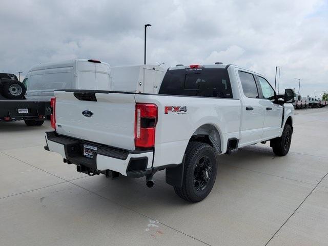 new 2025 Ford F-250 car, priced at $60,064