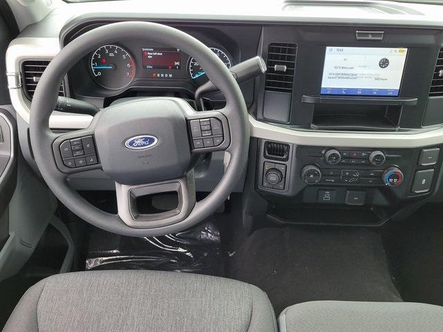 new 2025 Ford F-250 car, priced at $60,064
