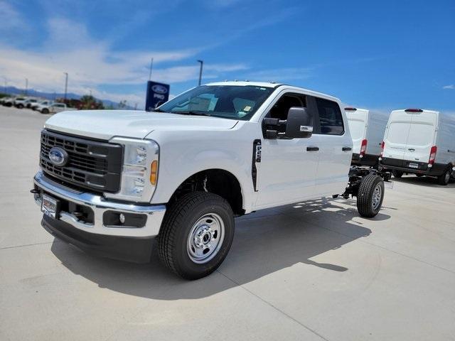 new 2025 Ford F-250 car, priced at $53,444