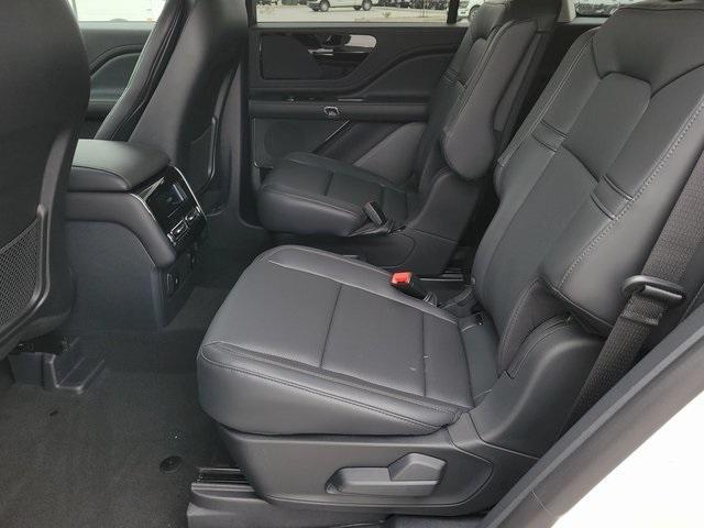 new 2025 Lincoln Aviator car, priced at $63,534