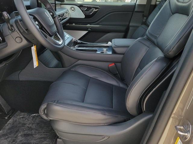 new 2025 Lincoln Aviator car, priced at $79,724