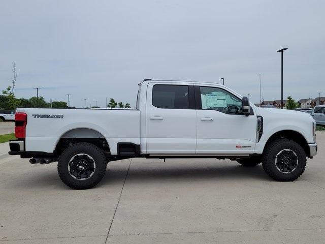 new 2025 Ford F-250 car, priced at $89,379