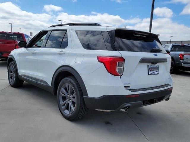 new 2024 Ford Explorer car, priced at $49,338