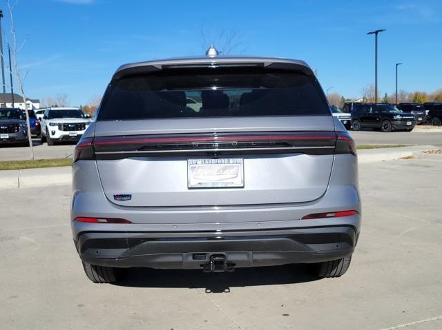 new 2025 Lincoln Nautilus car