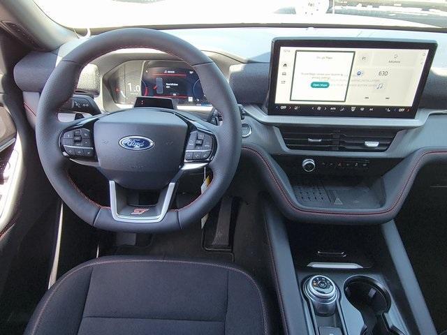 new 2025 Ford Explorer car, priced at $57,040