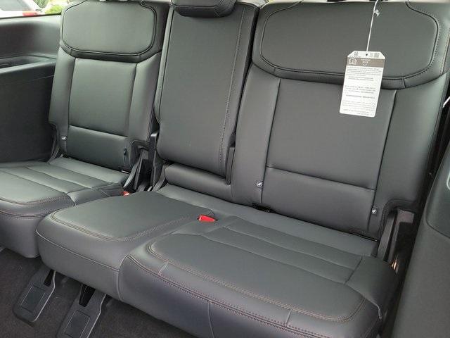 new 2025 Ford Expedition car, priced at $73,419