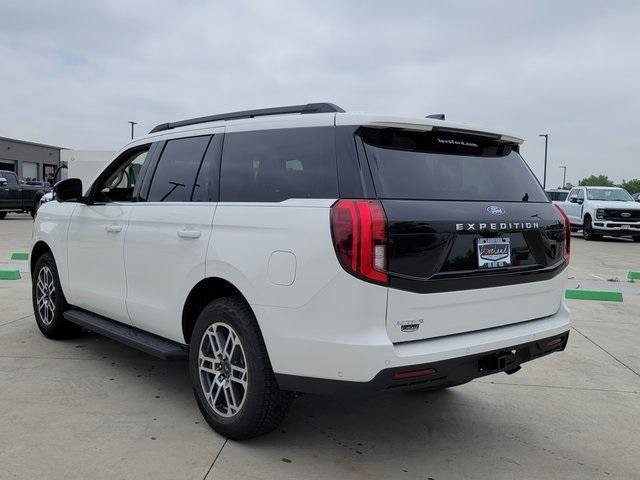 new 2025 Ford Expedition car, priced at $73,419