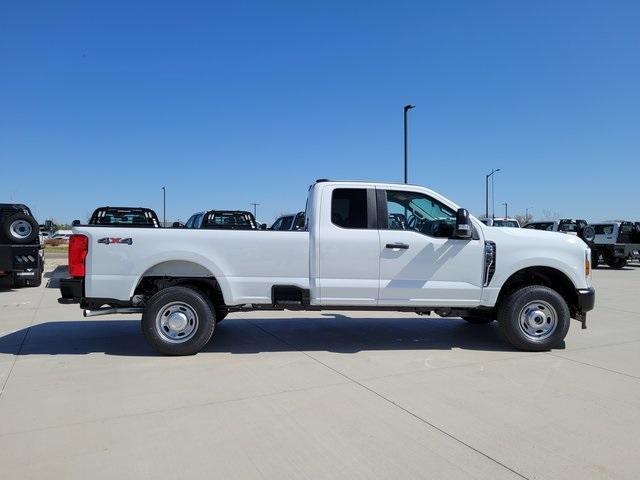 new 2025 Ford F-350 car, priced at $52,979