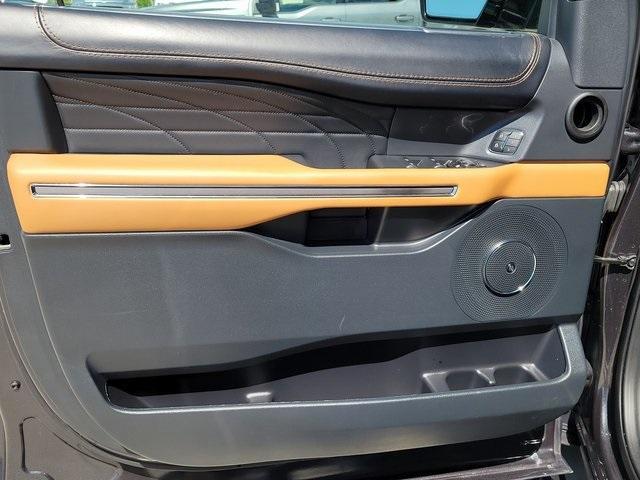 used 2022 Ford Expedition car, priced at $58,165