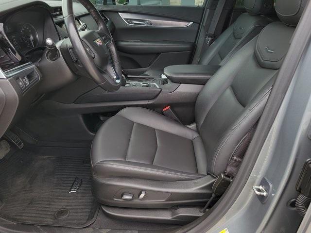 used 2023 Cadillac XT6 car, priced at $36,691