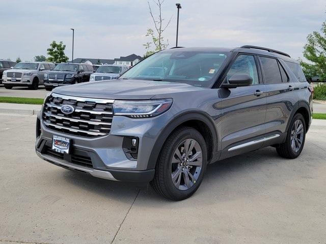 new 2025 Ford Explorer car