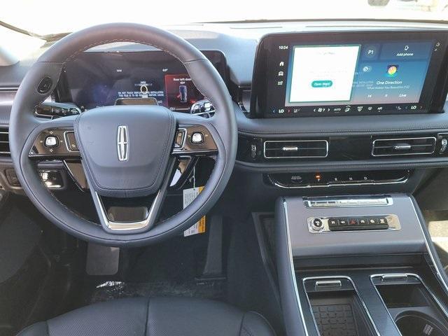new 2025 Lincoln Aviator car, priced at $65,355