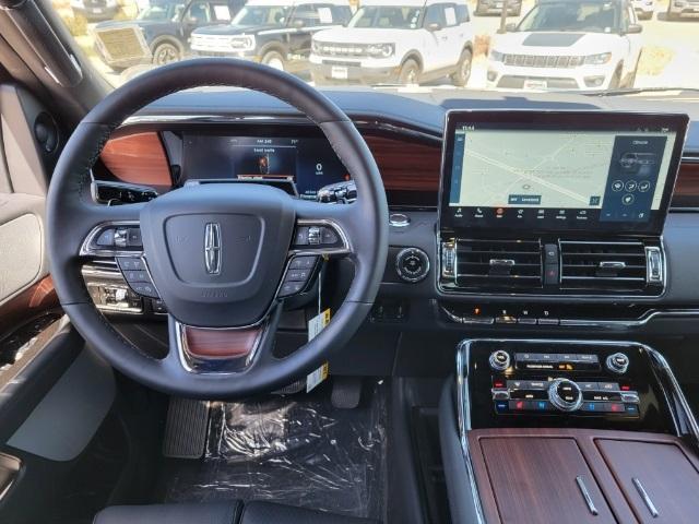 new 2024 Lincoln Navigator car, priced at $104,294