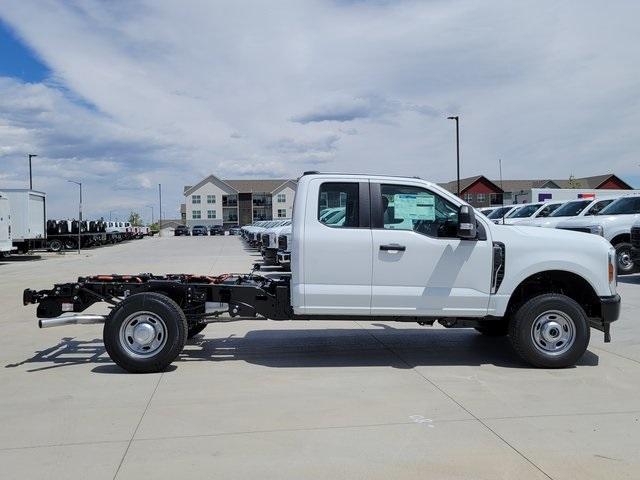 new 2025 Ford F-250 car, priced at $51,069