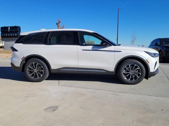 new 2025 Lincoln Nautilus car, priced at $58,214