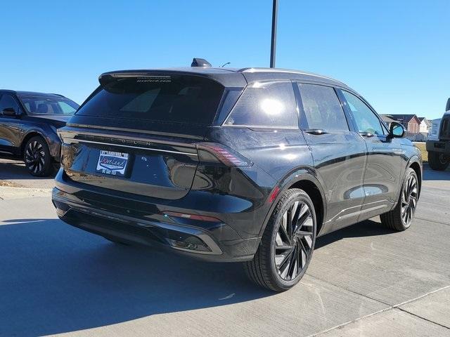 new 2025 Lincoln Nautilus car, priced at $63,899