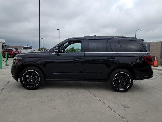 used 2024 Ford Expedition car, priced at $66,027
