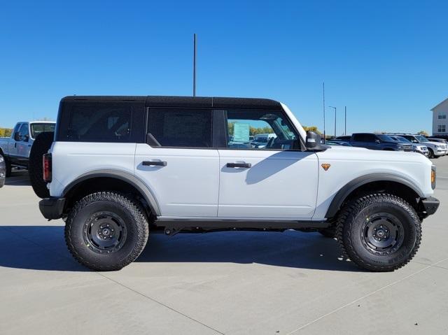 new 2024 Ford Bronco car, priced at $66,114