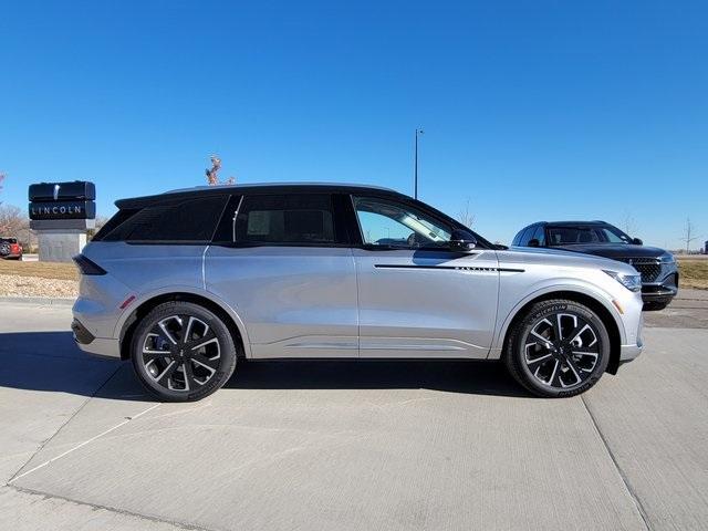 new 2024 Lincoln Nautilus car, priced at $63,207