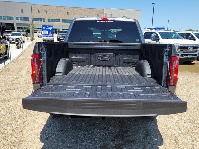 new 2025 Ford F-150 car, priced at $52,699
