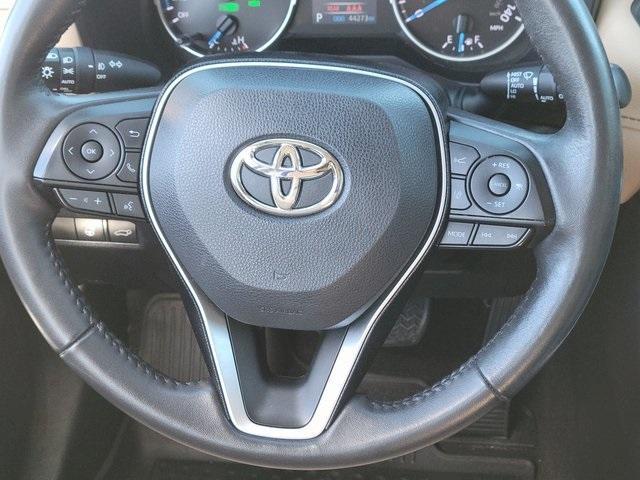 used 2021 Toyota RAV4 Hybrid car, priced at $32,634