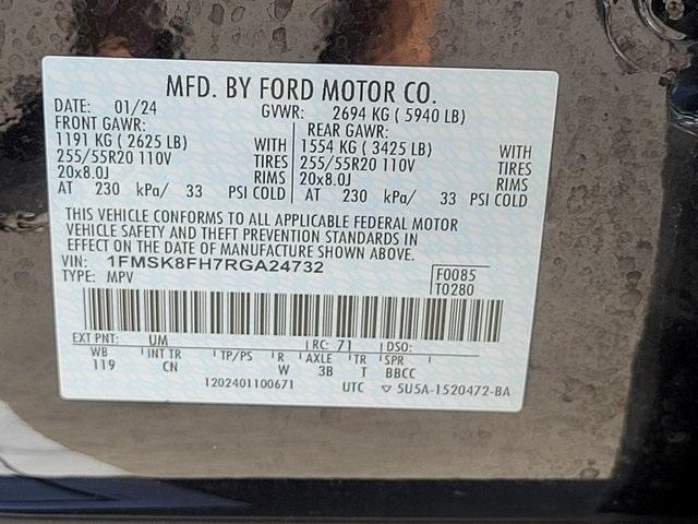 used 2024 Ford Explorer car, priced at $38,626