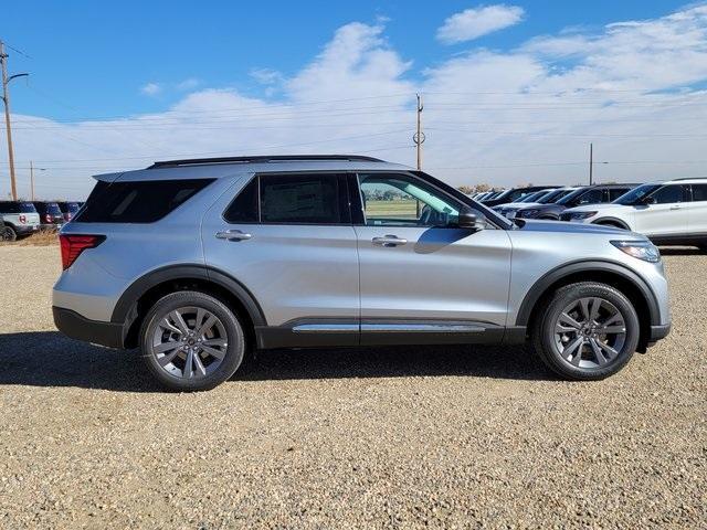 new 2025 Ford Explorer car