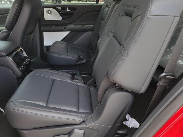 new 2025 Lincoln Aviator car, priced at $76,079