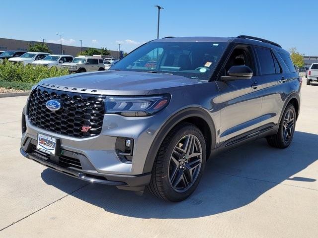 new 2025 Ford Explorer car, priced at $61,149