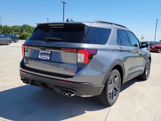 new 2025 Ford Explorer car, priced at $61,149