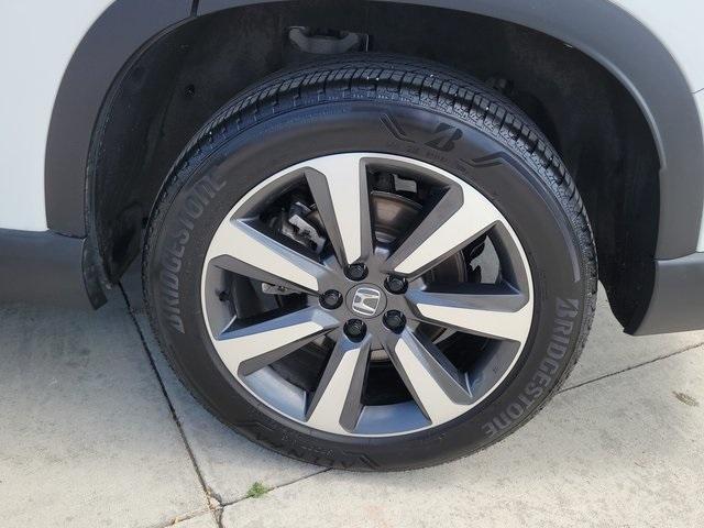 used 2025 Honda Pilot car, priced at $47,671