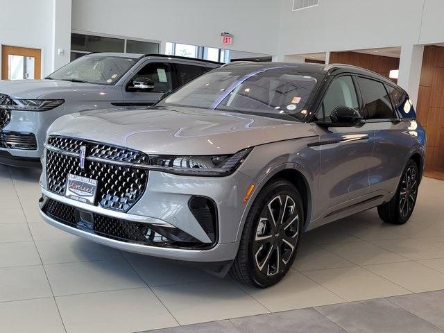 new 2025 Lincoln Nautilus car, priced at $73,924