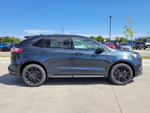 new 2024 Ford Edge car, priced at $39,088