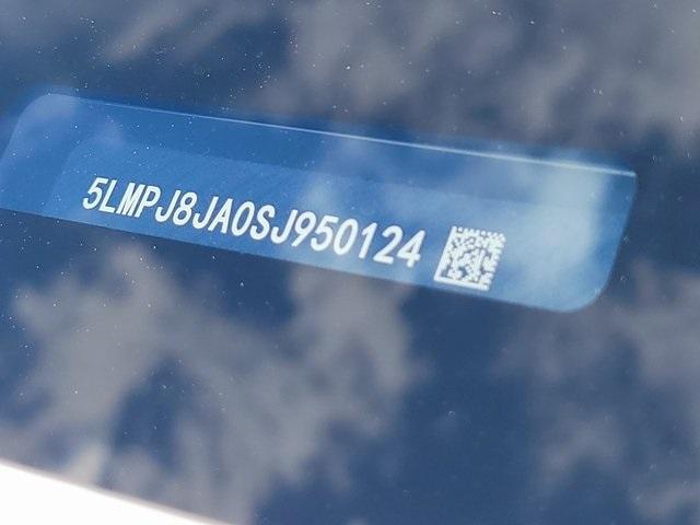 new 2025 Lincoln Nautilus car, priced at $59,714