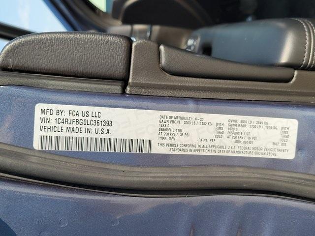 used 2020 Jeep Grand Cherokee car, priced at $26,242