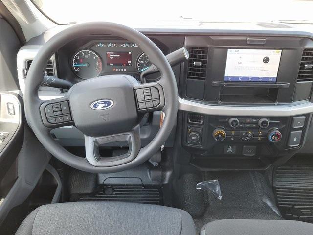 new 2025 Ford F-250 car, priced at $53,229