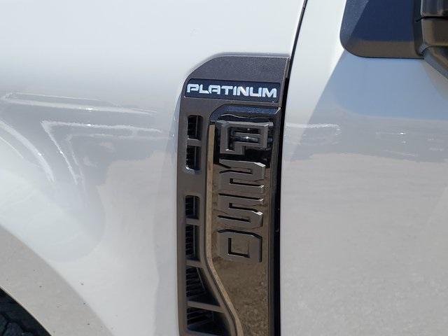 new 2025 Ford F-250 car, priced at $97,704