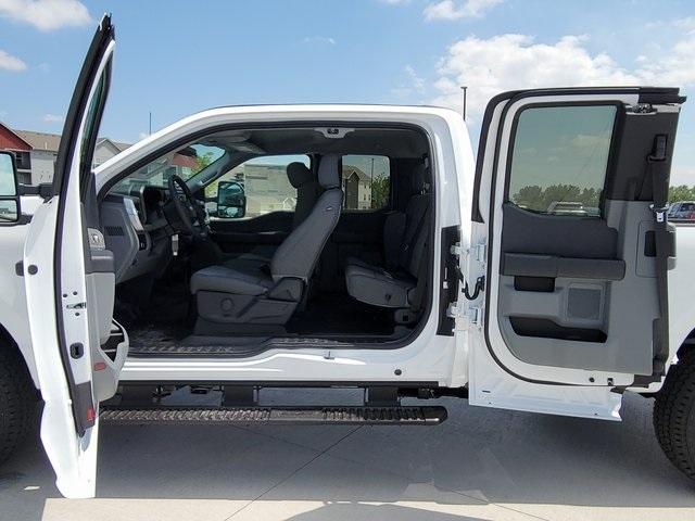 new 2025 Ford F-350 car, priced at $64,309