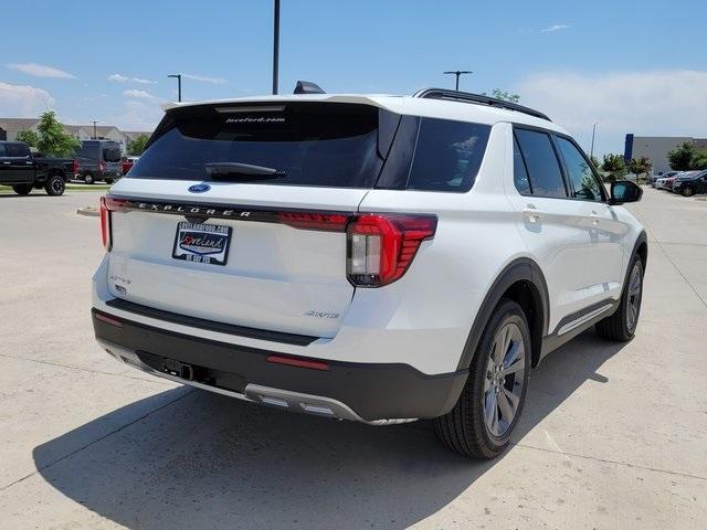 new 2025 Ford Explorer car, priced at $52,424