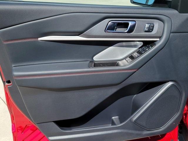 new 2025 Ford Explorer car, priced at $57,466