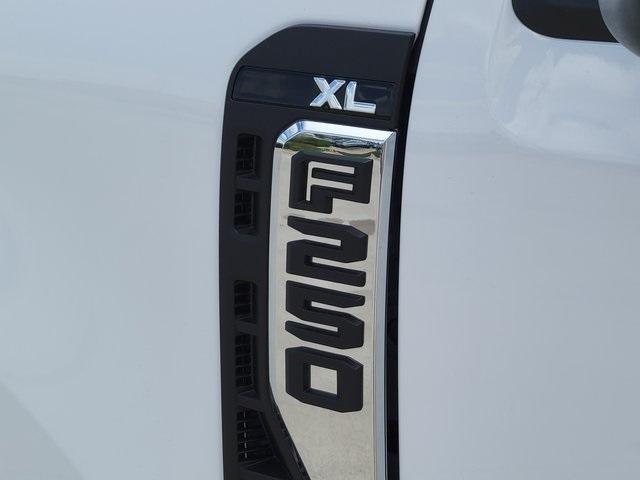 new 2025 Ford F-250 car, priced at $56,374