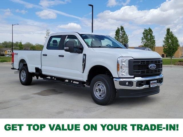 new 2025 Ford F-250 car, priced at $56,374