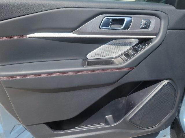new 2025 Ford Explorer car, priced at $66,269