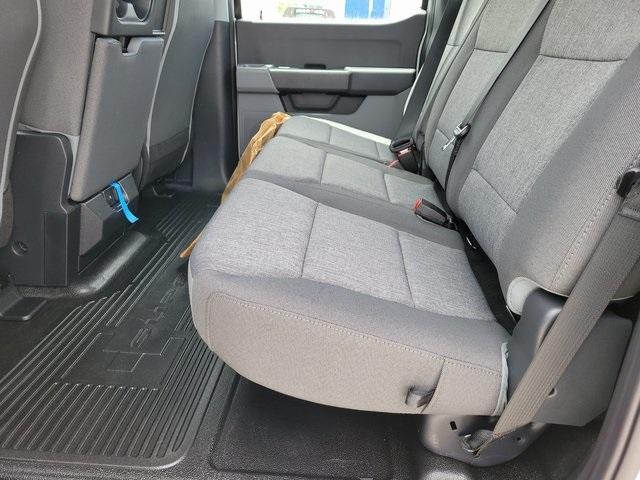 new 2025 Ford F-250 car, priced at $52,979