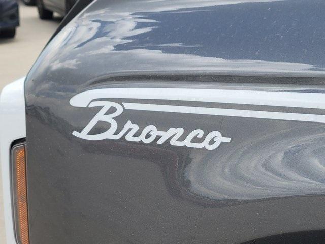new 2025 Ford Bronco car, priced at $55,294
