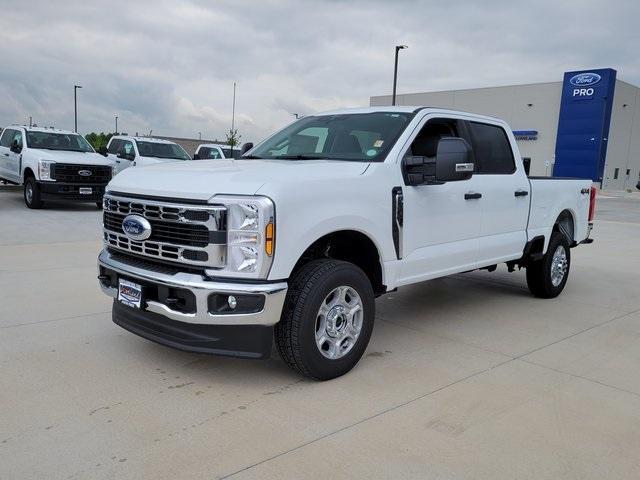 new 2025 Ford F-250 car, priced at $57,954